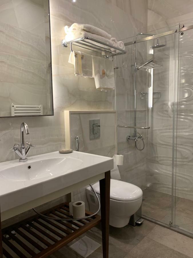 El Boutique Hotel Tyrus Exteriör bild