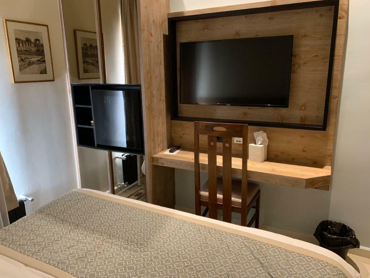 El Boutique Hotel Tyrus Exteriör bild