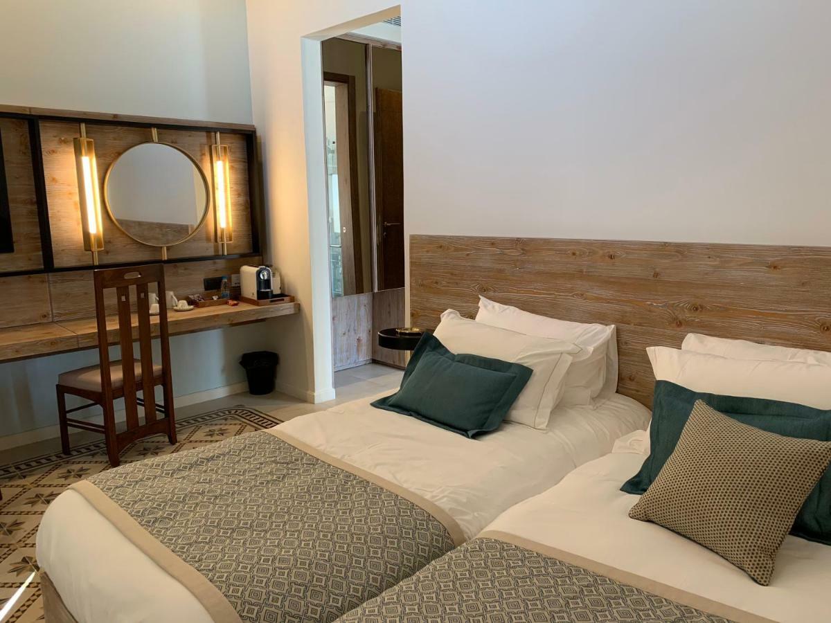 El Boutique Hotel Tyrus Exteriör bild
